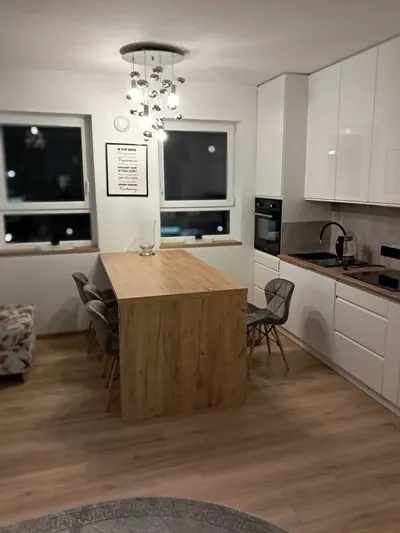 Bezpośrednio atrakcyjny apartament Stańczyka 2 - miniatura 2