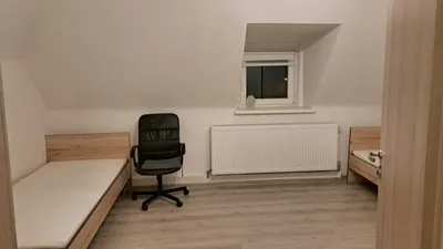 CENA Z MEDIAMI ZA OSOBĘ Duży pokój dwuosobowy blisko ŚUM 2 min piesz - miniatura 3