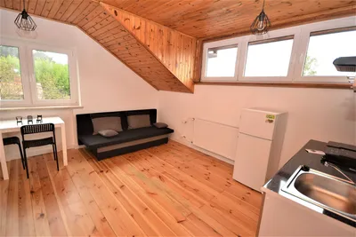 Wesoła ( przy lesie ) 1-pok 23m2 ,meble,agd, po remoncie