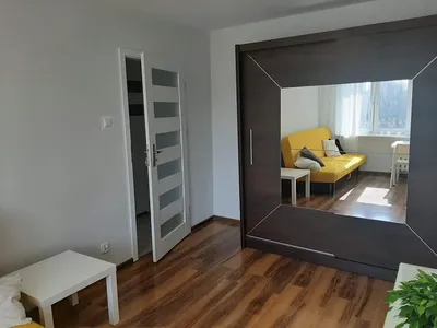 Pokoj na osiedlu Jagiellońskim Poznań Rataje - miniatura 2