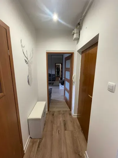 Wynajmę przestronną kawalerkę 23m2 Lubeckiego - miniatura 4