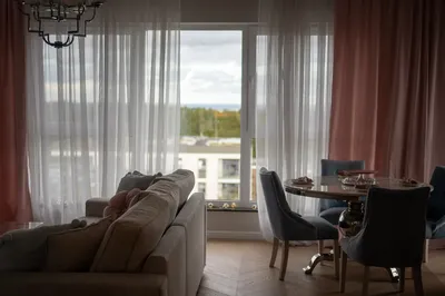 Wynajem apartamentu 58 m² z widokiem na Zatokę, balkon, parking - miniatura 2