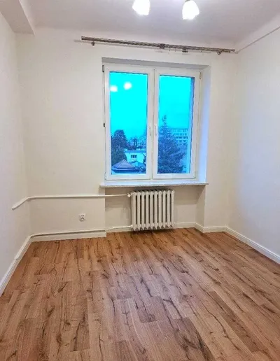 Wynajem na mieszkanie lub biuro 64m2 3 pok Wołoska przy Madalińskiego Górny Mokotów - miniatura 2