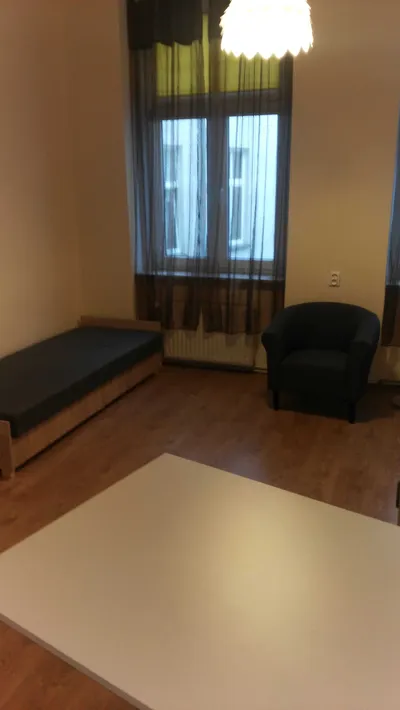 Do wynajęcia Pokój 2-osobowy POZNAŃ CENTRUM - miniatura 2