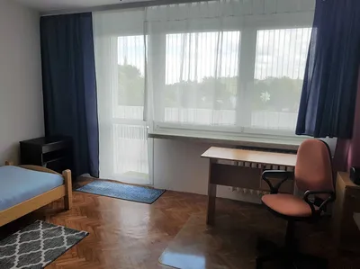 Przytulny pokój z balkonem dla studenta, stażysty, absolwenta - czeka! - miniatura 2