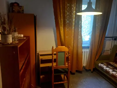Pokój 10 m2 w mieszkaniu trzypokojowym