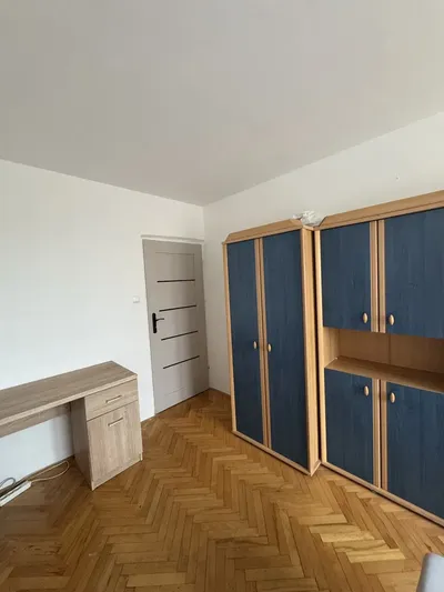 Pokój w mieszkaniu studenckim - miniatura 2