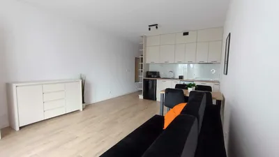 *Wynajmę kawalerkę z balkonem i mp, Pagi 11, BRAK PROWIZJI - miniatura 3