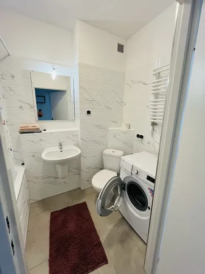 Kawalerka na parterze - Glowackiego Torun - miniatura 3