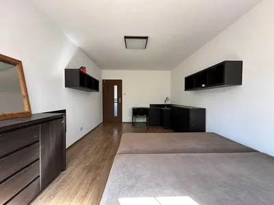Do wynajęcia pokój z balkonem przy PL - miniatura 2