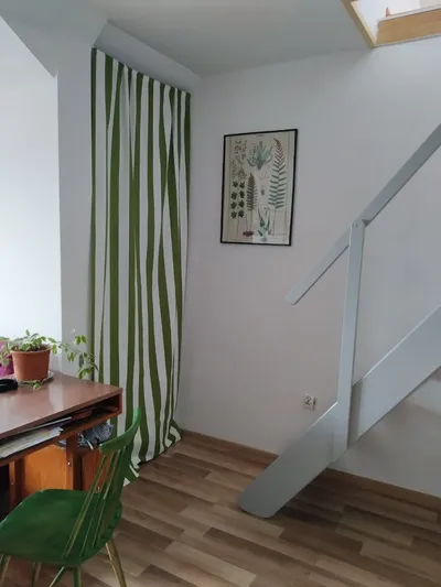 Mieszkanie dwupoziomowe przy Stawie Płaszowskim - miniatura 3