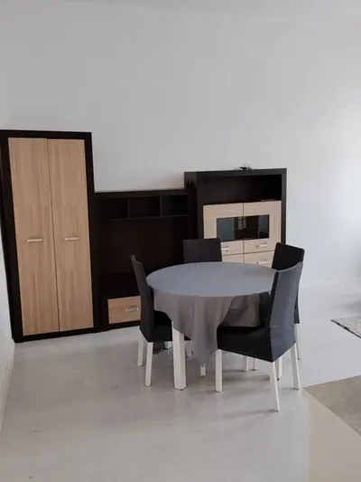 Mieszkanie dwupokojowe do wynajęcia - miniatura 4
