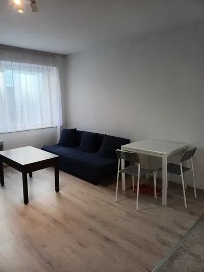 Wynajmę kawalerkę na Ul. Matejki w Katowicach - miniatura 2