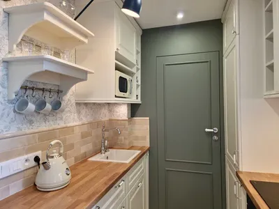 Widok na panoramę Krakowa ul. Królewska studio z wydzieloną sypialnią - świeżo po remoncie - miniatura 3