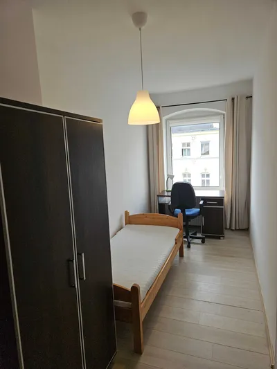 Mieszkanie 4 pokojowe do wynajecia - miniatura 4