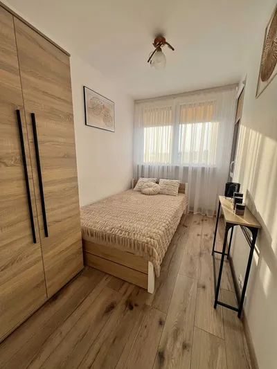 Słoneczne 2-pokojowe mieszkanie | Balkon | Winda | Świetna lokalizacja - miniatura 5