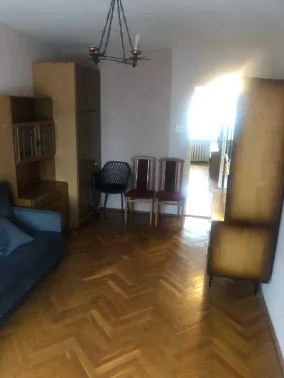 Mieszkanie 3-pokojowe, balkon, 4 piętro – Poznań (Winogrady), blisko PST - miniatura 2