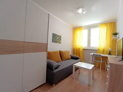 Pokój jednoosobowy z TV Wrocław, Poprzeczna Korona PKP AWL internet wydział nauk społecznych