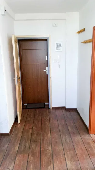 Bezpośrednio! Pokój 1 os Rataje - Armii Krajowej - miniatura 4