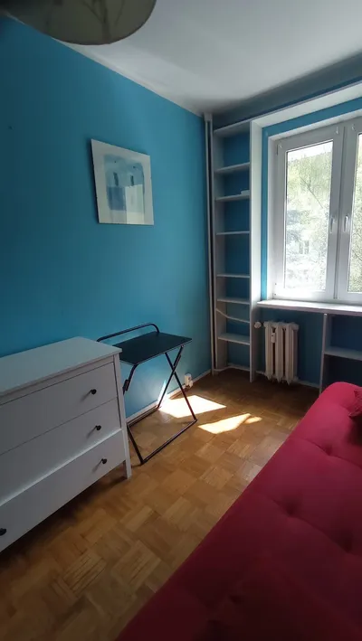 Pokój do wynajęcia dla spokojnej osoby - miniatura 4