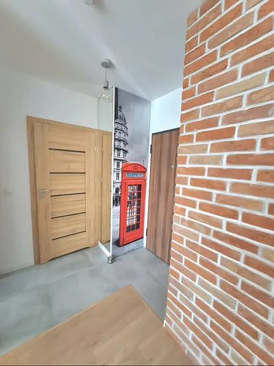 Rondo Wiatraczna ul. Siennicka, 2 -pok apartament, klimatyzacją, balkon, garaż - miniatura 3
