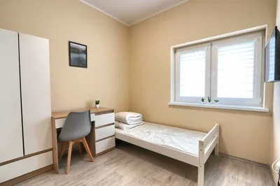 Nowe budownictwo pokój z własnym TV od zaraz PRZYBYSZEWSKIEGO 71A - miniatura 3