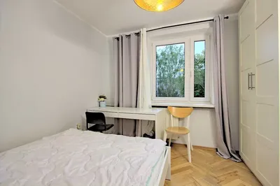 Pokój w 3pok. mieszkaniu po remoncie, Żoliborz - miniatura 2