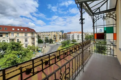 Wynajmę mieszkanie 2 pokoje ścisłe centrum balkon - miniatura 2