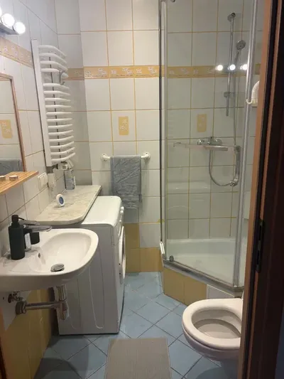 Wynajem mieszkanie 36m+garaż, Włochy ul. Czereśniowa - miniatura 5