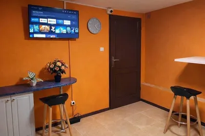 750 zł miesięcznie. Частное общежитие в Варшаве Hostel Pokoj! RU / UA