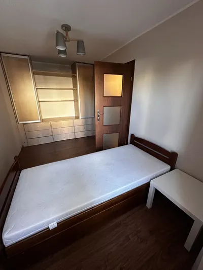 Piękne wygodne mieszkanie 3 pokoje, kuchnia, balkon, łazienka i wc, - miniatura 5