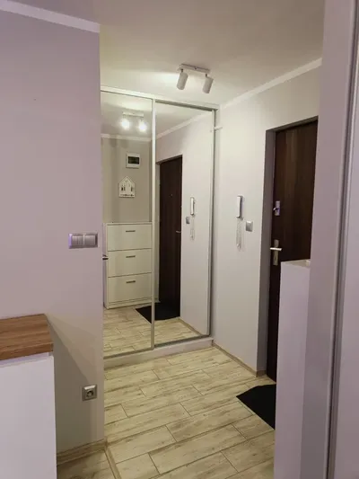 Kawalerka blisko centrum - miniatura 5