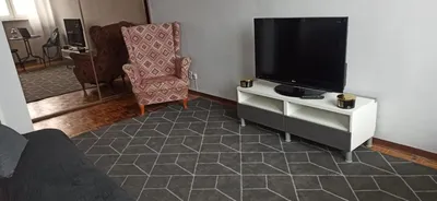Mieszkanie 30m2 na Czerniakowskiej obok łazienek - miniatura 3