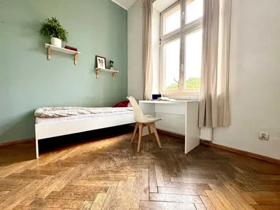 Jedynka w Sercu Krakowa w mieszkaniu tylko dla Kobiet - OD ZARAZ