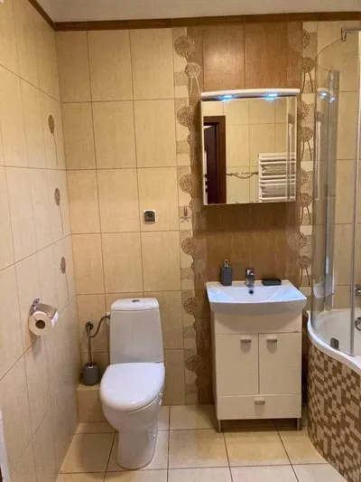 Wynajmę 3 pokojowe mieszkanie z odrębną kuchnią - miniatura 5