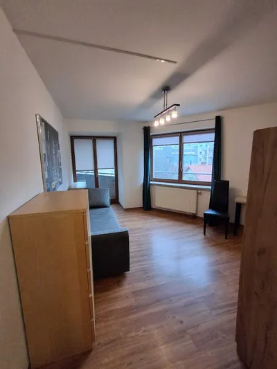 Wynajmę mieszkanie w centrum Krakowa - ul. Łokietka 5 - miniatura 2