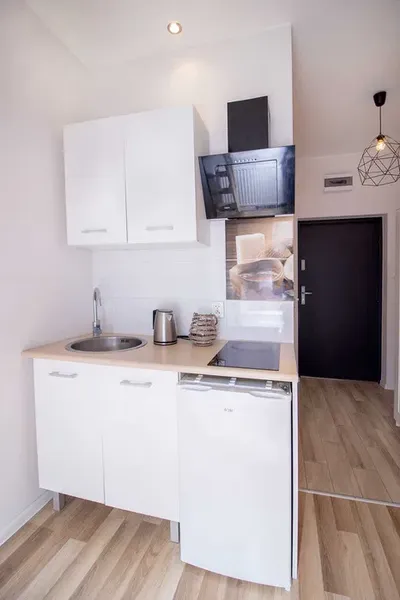 Kawalerka z antresolą na Bałutach 20m2 ul.Mackiewicza CO Miejskie[UKR] - miniatura 2