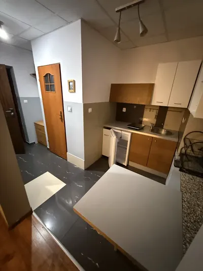 Mieszkanie 27m2 przy pętli cmentarz rakowicki w krakowie - miniatura 3