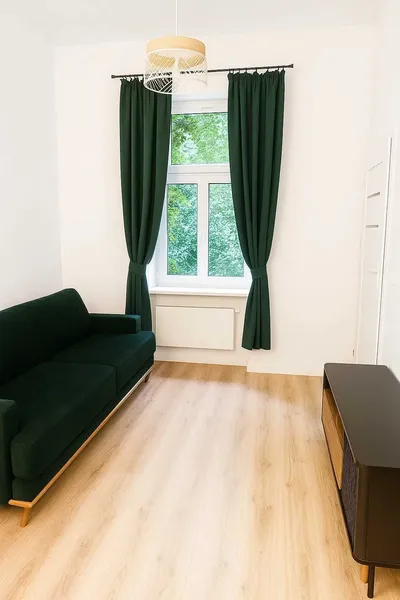 Kawalerka w Centrum Miasta - Ściegiennego - miniatura 2