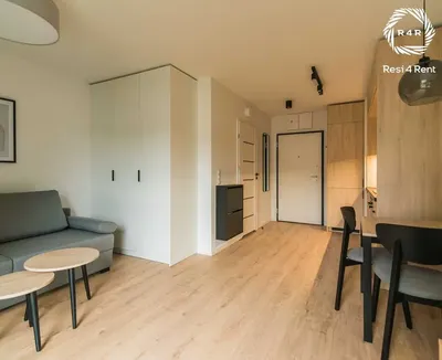 Studio Gdańsk /Media w cenie/ Bezpośrednio/Pierwszy lokator