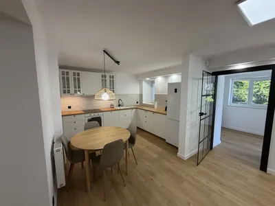 Mieszkanie 85m2 - świetna lokalizacja - miniatura 4