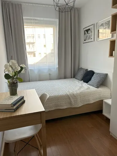 Mieszkanie 3 pokoje, oddzielna kuchnia, 61m2 ul. Przewóz, wynajem