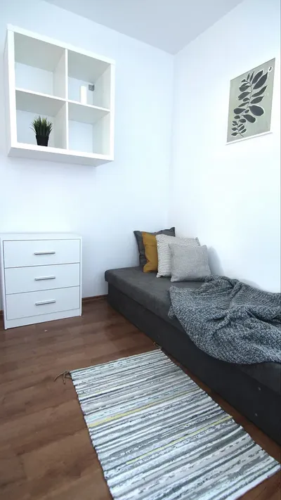 Pokój jednoosobowy Dywizjonu 303 Czyżyny od czerwca - miniatura 5
