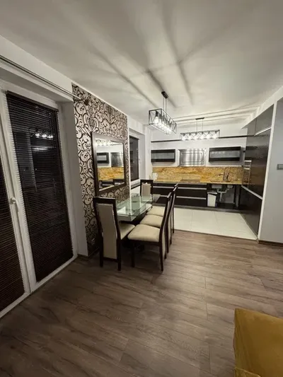 Apartament dwupoziomowy z balkonem i miejscem w hali garażowej - miniatura 3