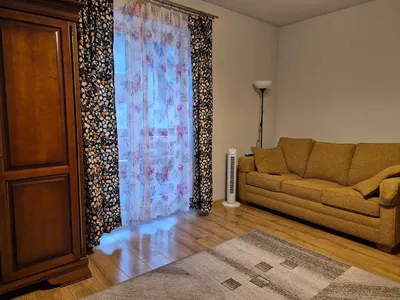 Pokój 16 m² z tarasem – wyłącznie dla osób bez nałogów, spokojnych i odpowiedzialnych - miniatura 2