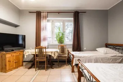 750 злотых в месяц проживание.Частное общежитие. Хостел Hostel Warszaw - miniatura 4