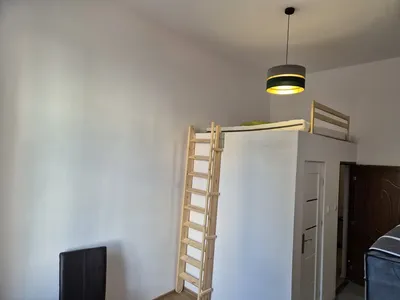 Przytulny pokój Łódź ul. Pomorska przy Pl.Wolnosci - miniatura 2