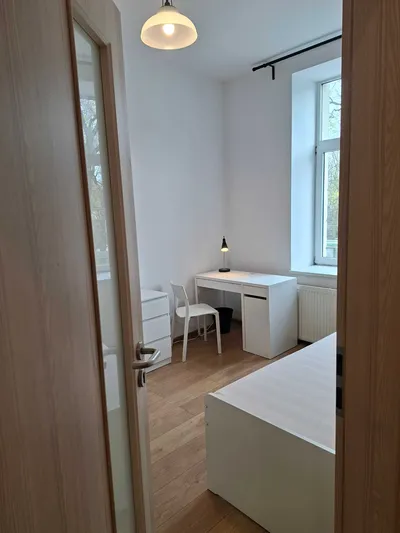 Pokój do wynajęcia Al. Racławickie 6 - miniatura 2