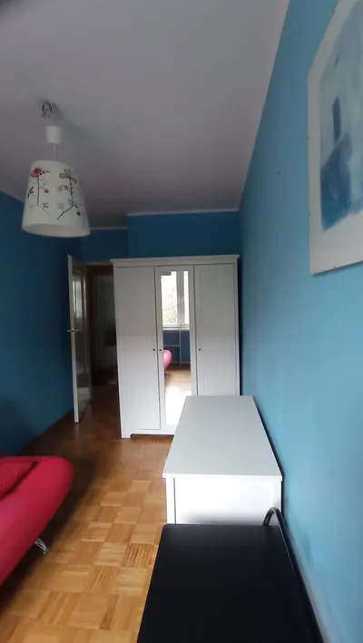 Pokój do wynajęcia dla spokojnej osoby - miniatura 2