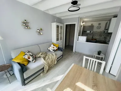 Komfortowe 2-pokojowe mieszkanie z balkonem | widok na SKY TOWER | ul. Gajowicka | Winda | Piwnica | PETS FRIENDLY - miniatura 2